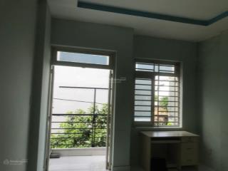 7 triệu/tháng  nhà nguyên căn 1 lầu 2 phòng ngủ khu an ninh nguyễn duy trinh gần ubnd phường