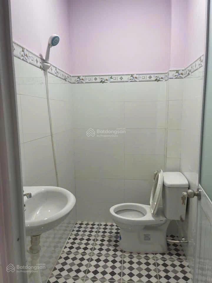 4.5 triệu/tháng  nhà cấp 4 có lửng đường xe hơi bùi xương trạch, cạnh trường cấp 1.2 long trường
