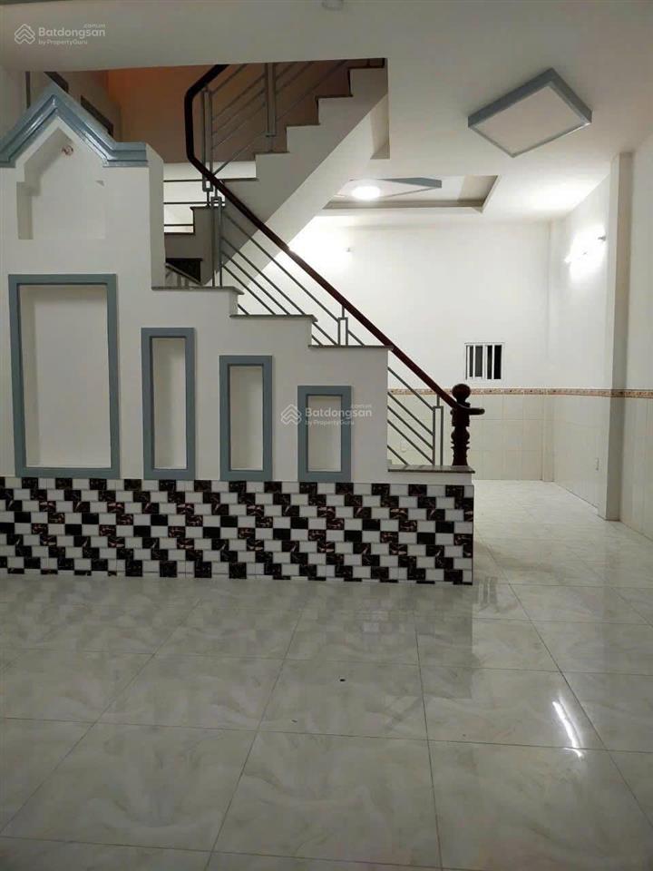 7 triệu/tháng  nhà riêng 1 lầu 2 phòng ngủ 3wc nguyễn thị tư, p. phú hữu, q.9