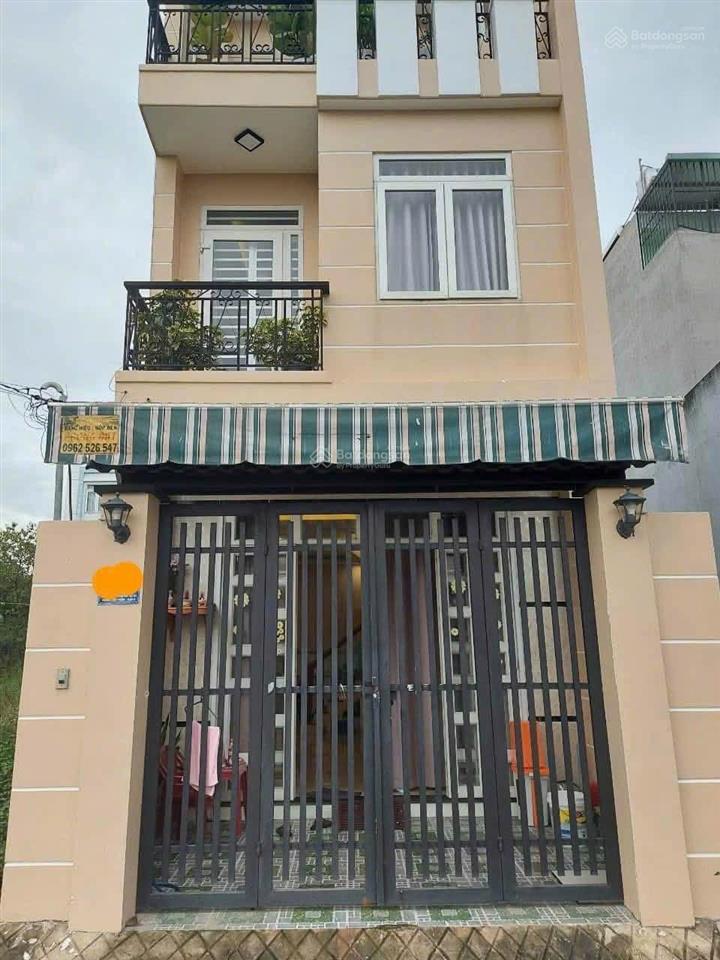 Nhà nguyên căn 3 phòng ngủ 2 lầu đường xe hơi nguyễn duy trinh  tam đa có nội thất  9 triệu