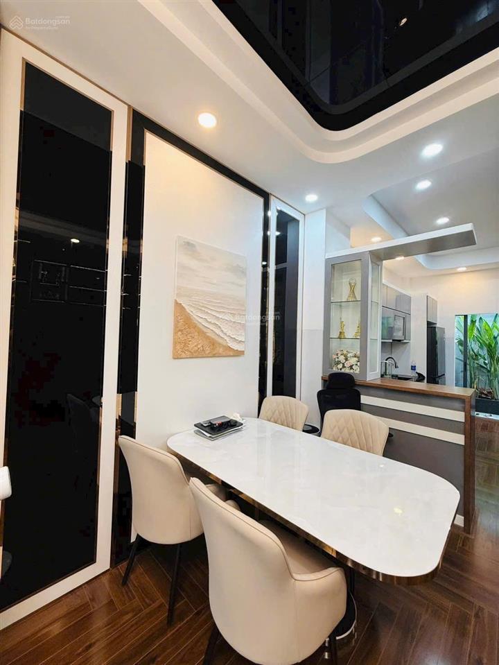 Nhà xinh thiết kế cực kỳ đẹp 2 lầu 4 phòng ngủ nguyễn duy trinh  17 triệu/tháng