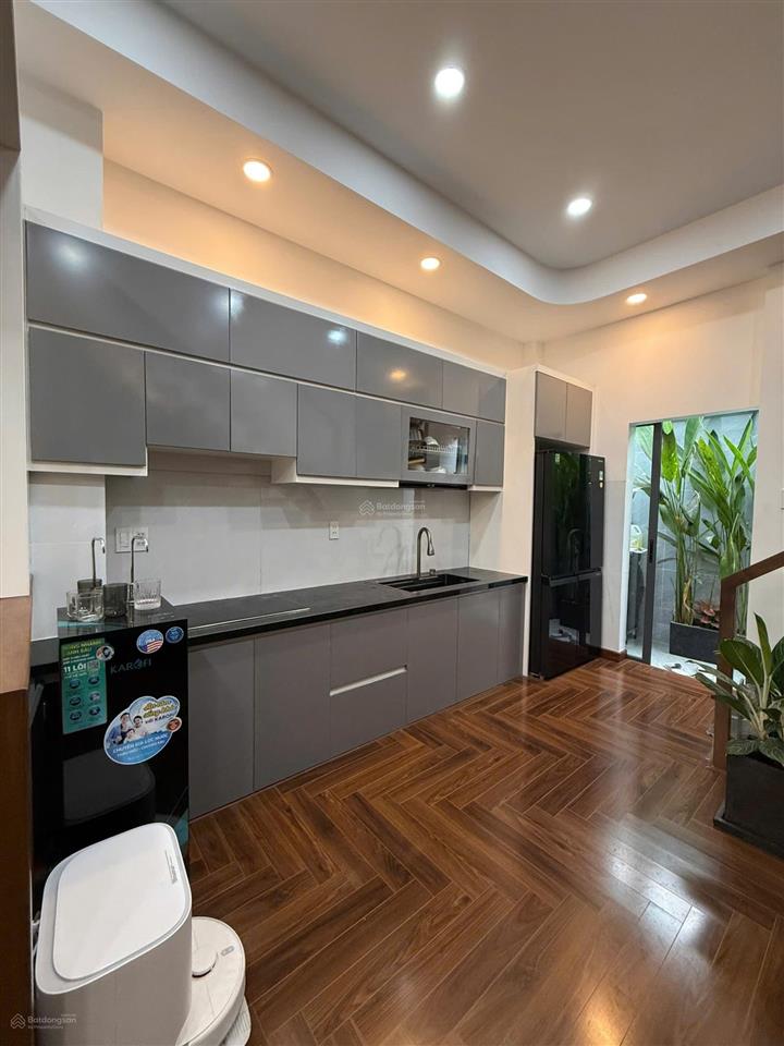 Nhà xinh thiết kế cực kỳ đẹp 2 lầu 4 phòng ngủ nguyễn duy trinh  17 triệu/tháng