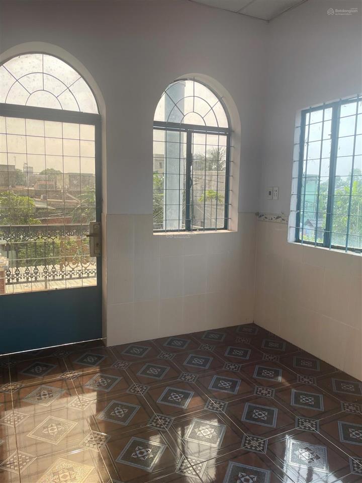 6 triệu/tháng  nhà nguyên căn 1 lầu 2 phòng ngủ đường long phước cách vinhome grand park chỉ 10p