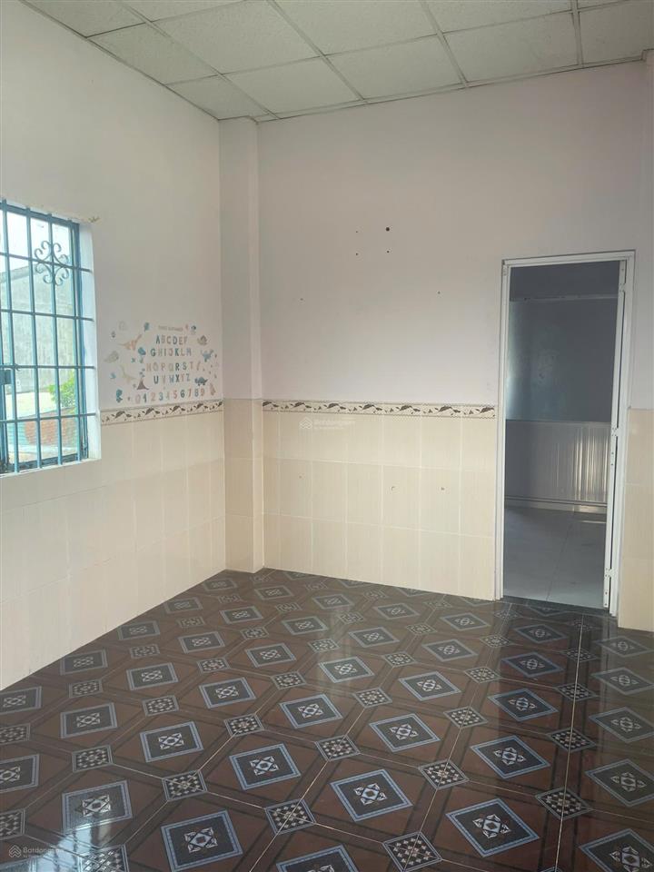 6 triệu/tháng  nhà nguyên căn 1 lầu 2 phòng ngủ đường long phước cách vinhome grand park chỉ 10p