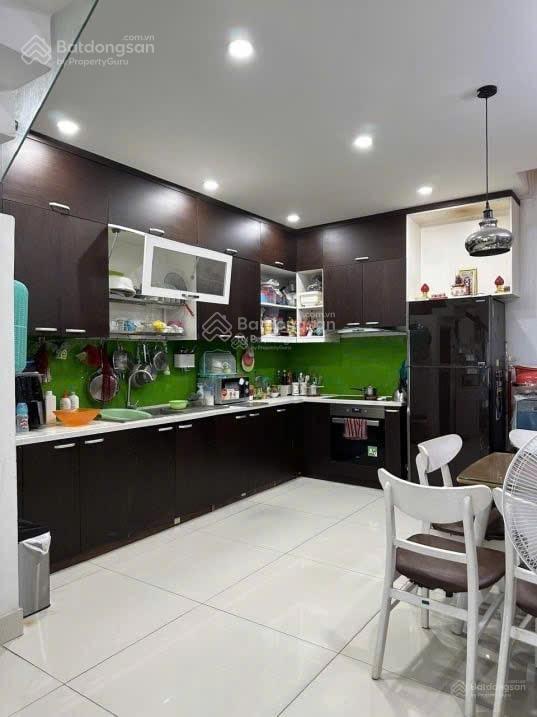 Nhà nguyên căn 2 lầu 3 phòng ngủ có nội thất p. tăng nhơn phú a  giá 12 triệu/tháng