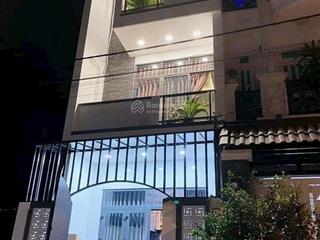 Nhà nguyên căn 2 lầu 4 phòng ngủ gần liên phường, glabal city  giá 10 triệu/tháng