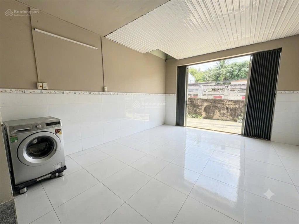 7 triệu/tháng  nhà nguyên căn 3 phòng ngủ 3 máy lạnh ngay ngã 3 nguyễn duy trinh  nguyễn xiển
