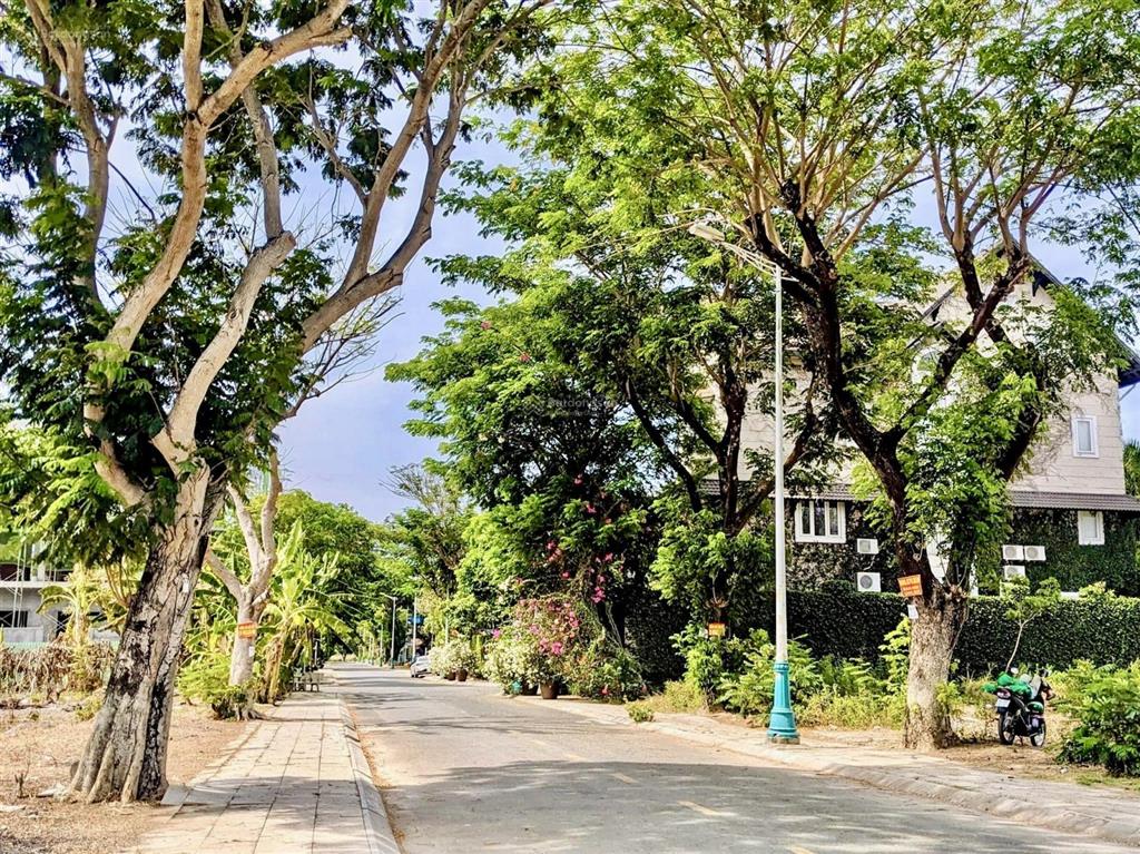 Bán lô đất nhà phố m14  diện tích 8x20m dự án thủ thiêm villa