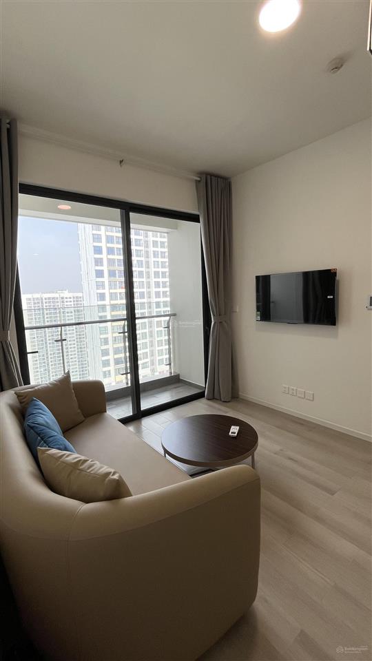 Chính chủ cho thuê ngay căn hộ 2pn masteri quận 9 view nội khu hồ bơi/2br 4rent