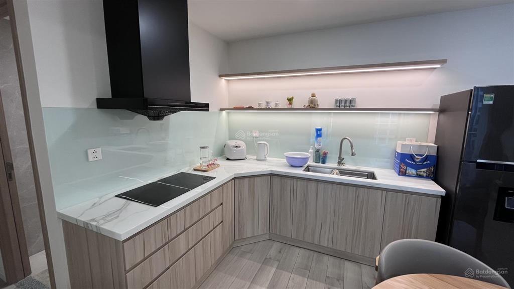 Cho thuê 2pn masterise  lumiere boulevard/ 2br apt 4rent in district 9