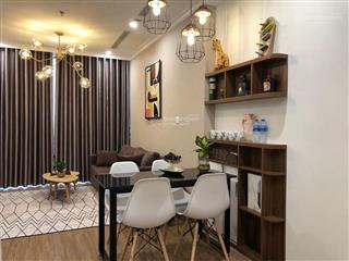Chính chủ cho thuê chung cư d2 giảng võ 80m2 2phòng ngủ đầy đủ đồ giá 14tr/th