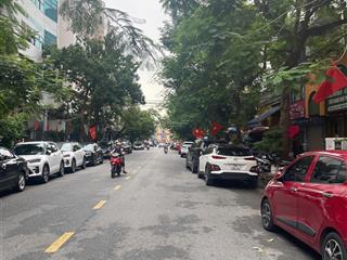 Bán nhà mặt đường phạm ngũ lão, dt 100m2, giá 20 tỷ