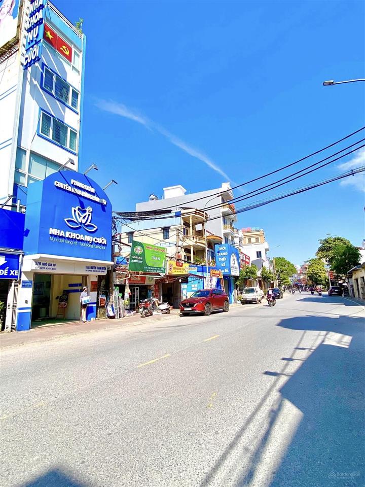 Bán nhà mặt đường ngô gia tự, dt 126m2, giá 11,5 tỷ