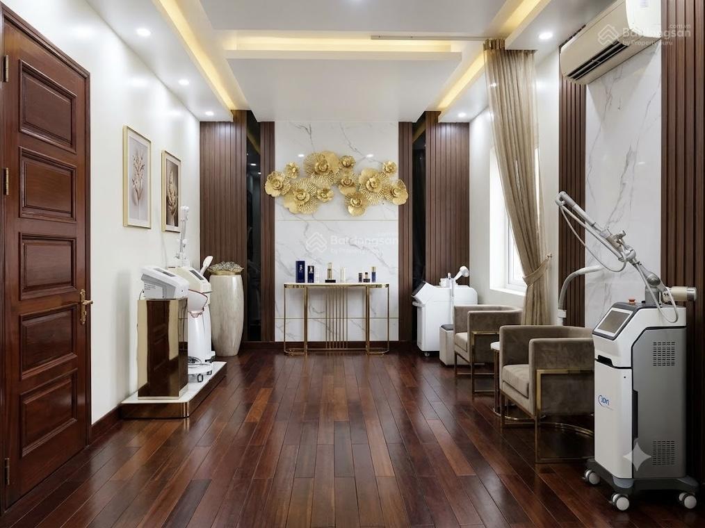 Bán nhà 6 tầng thang máy ngõ rộng 7m đường nguyễn đức cảnh, dt 90m2, giá 11 tỷ