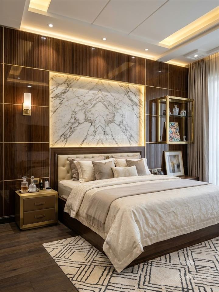 Bán nhà 7 tầng thang máy khu cao cấp đường cát cụt, dt 92m2, giá 11,3 tỷ