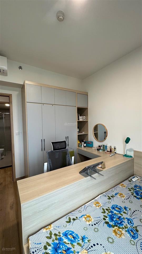 Bán căn hộ 2pn hướng đông view quận 1, full nt, ht vay ngân hàng