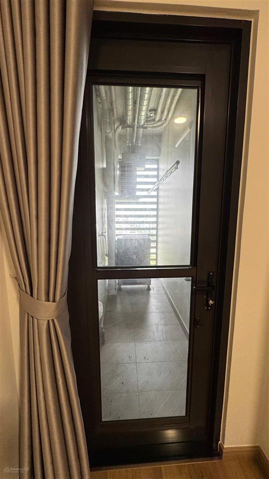 Bán căn hộ 2pn hướng đông view quận 1, full nt, ht vay ngân hàng