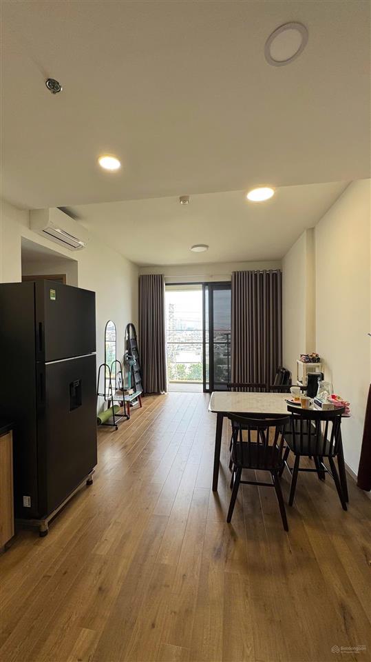 Bán căn hộ 2pn hướng đông view quận 1, full nt, ht vay ngân hàng