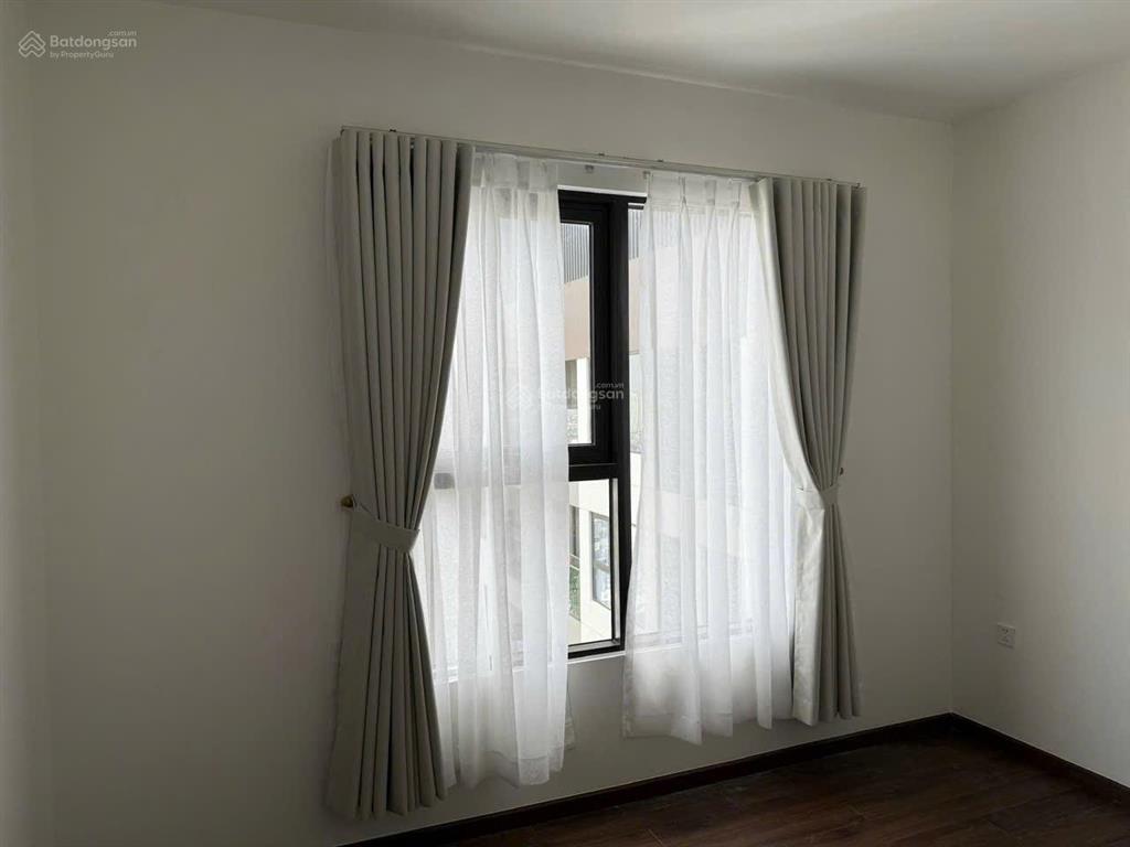 Nổi bật căn góc full nt gỗ, sẵn sổ hướng bắc mát mẻ, ht vay ngân hàng, hàng thật giá chốt k ảo