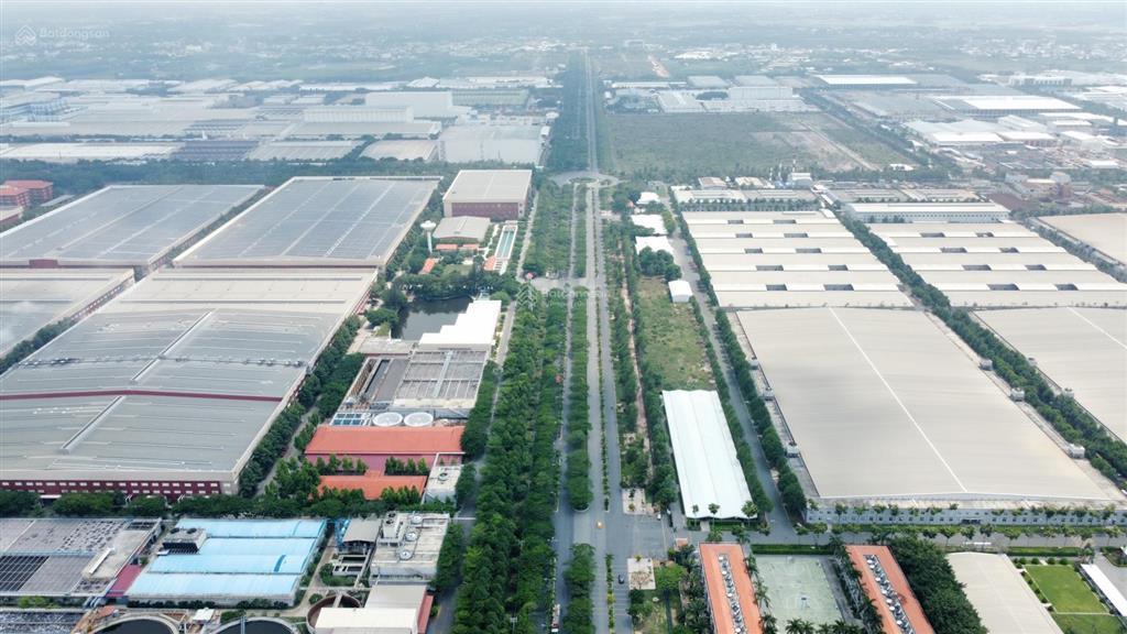 Chuyển nhượng gấp nhà đất 1 trệt 1 lầu 99,2m2 bao sang tên ngay ql22a  kcn phước đông giá 1tỷ750tr