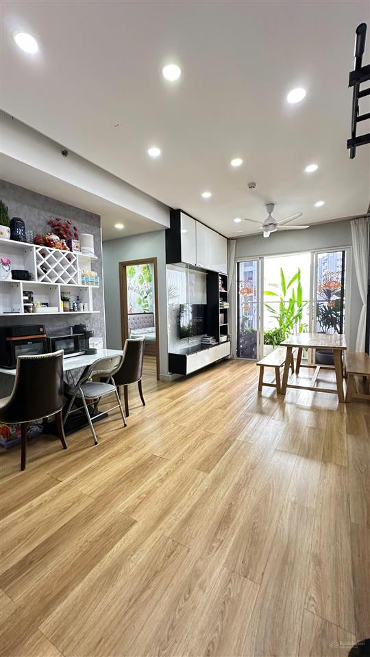 9 chủ bán căn 2pn 70m2 the habitat 102% giá 2,8 tỷ bao sang tên (đã có sổ hồng)  0812 055 ***