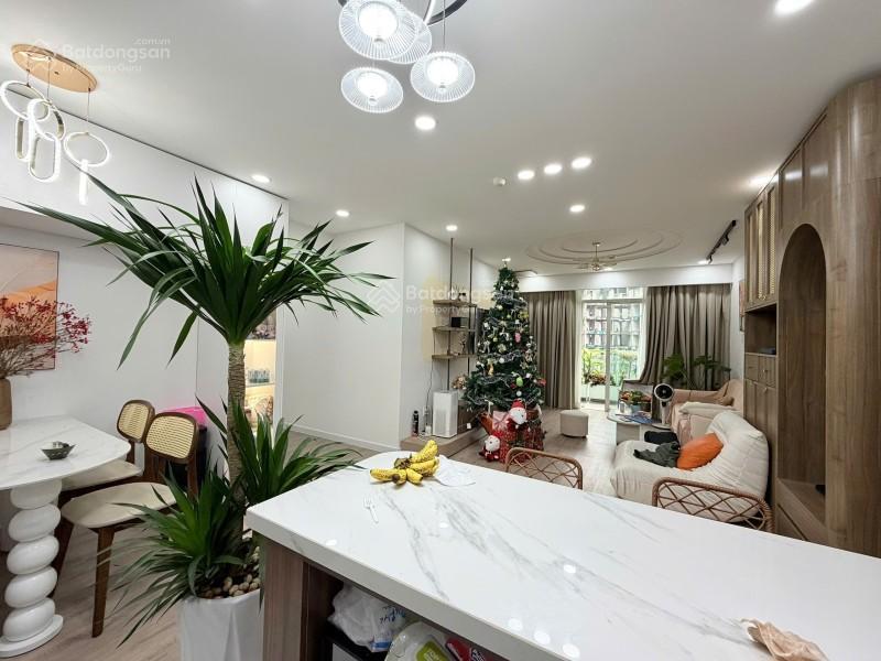 Căn hộ đẹp 3 pn full nội thất gần đại học rmit quận 7 căn góc sáng thoáng nhỉnh 5 tỷ