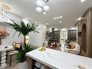 Căn hộ đẹp 3 pn full nội thất gần đại học rmit quận 7 căn góc sáng thoáng nhỉnh 5 tỷ