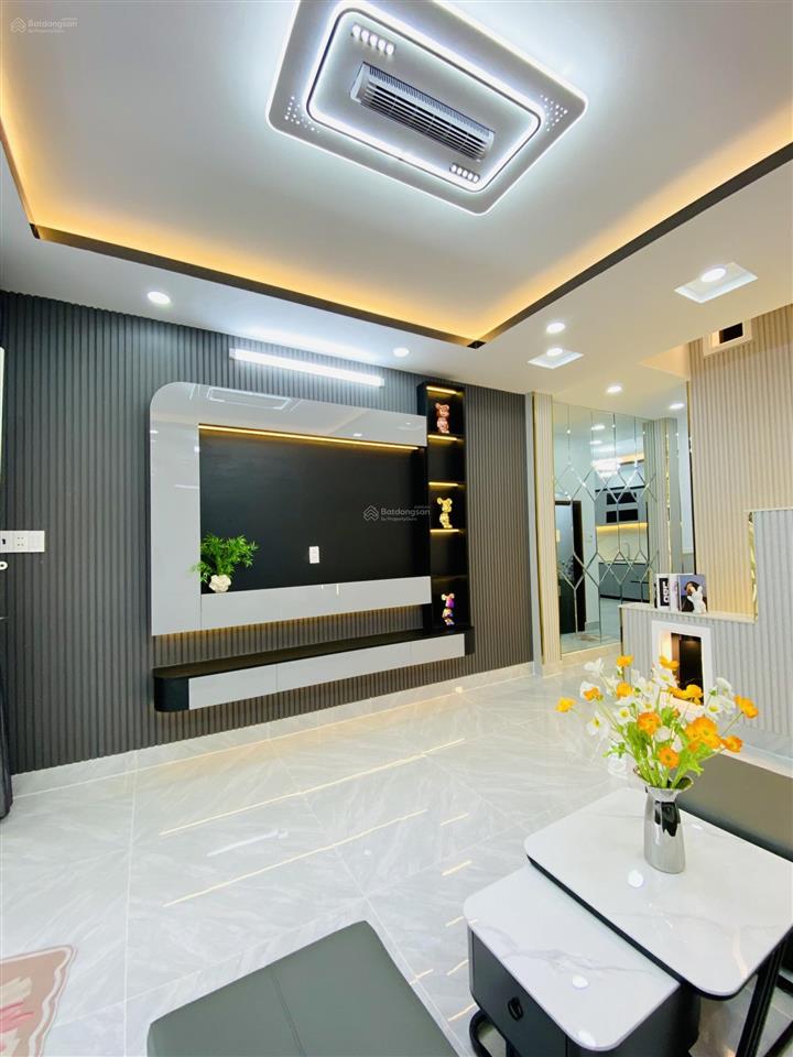 5.29 tỷ có nhà hxh huỳnh tấn phát gần chợ phú xuân mới đẹp là ngon luôn