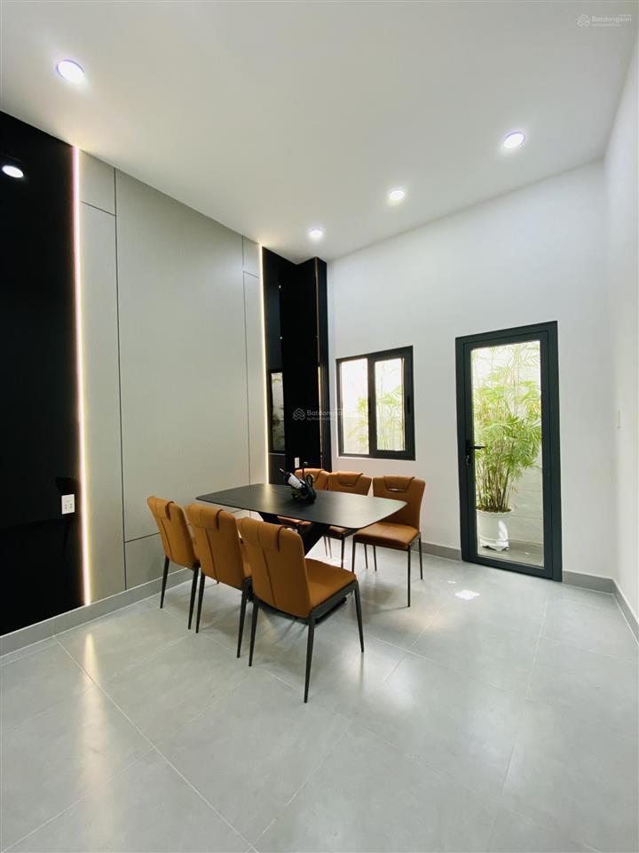 Giảm hẳn 1 tỷ  112m2 xe hơi ngủ trong sân kdc sài gòn mới nhà bè còn 6 tỷ 99