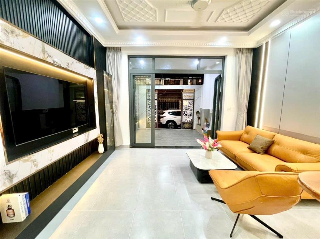 Giảm hẳn 1 tỷ  112m2 xe hơi ngủ trong sân kdc sài gòn mới nhà bè còn 6 tỷ 99