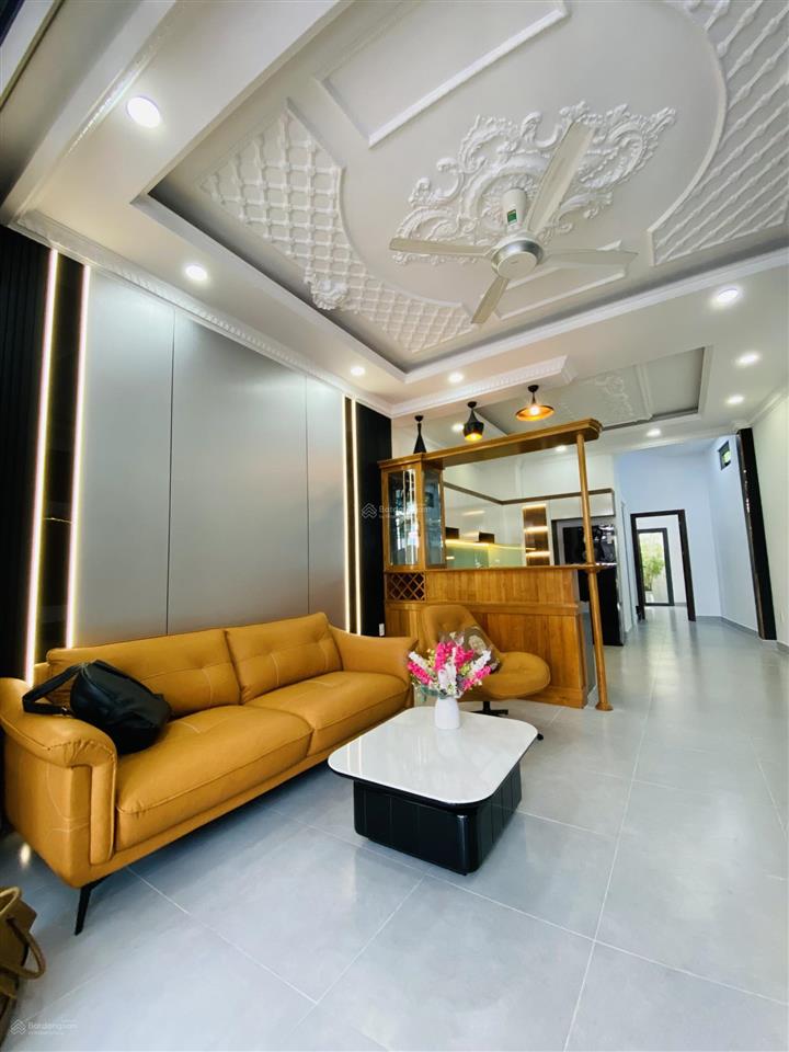 Giảm hẳn 1 tỷ  112m2 xe hơi ngủ trong sân kdc sài gòn mới nhà bè còn 6 tỷ 99