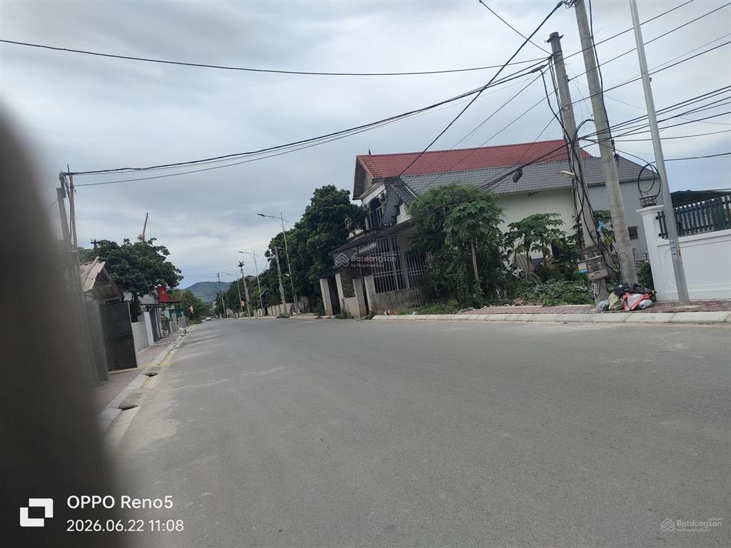 Bán đất 100m² tại la thành, 21 triệu / m2, nhiều tiện ích, phong thủy ổn