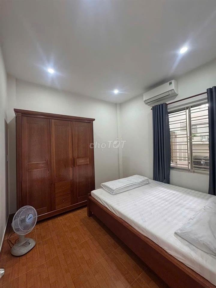 Cần cho thuê nhà 2,5 tầng đường Mỹ Đa Đông 8, P.Mỹ An