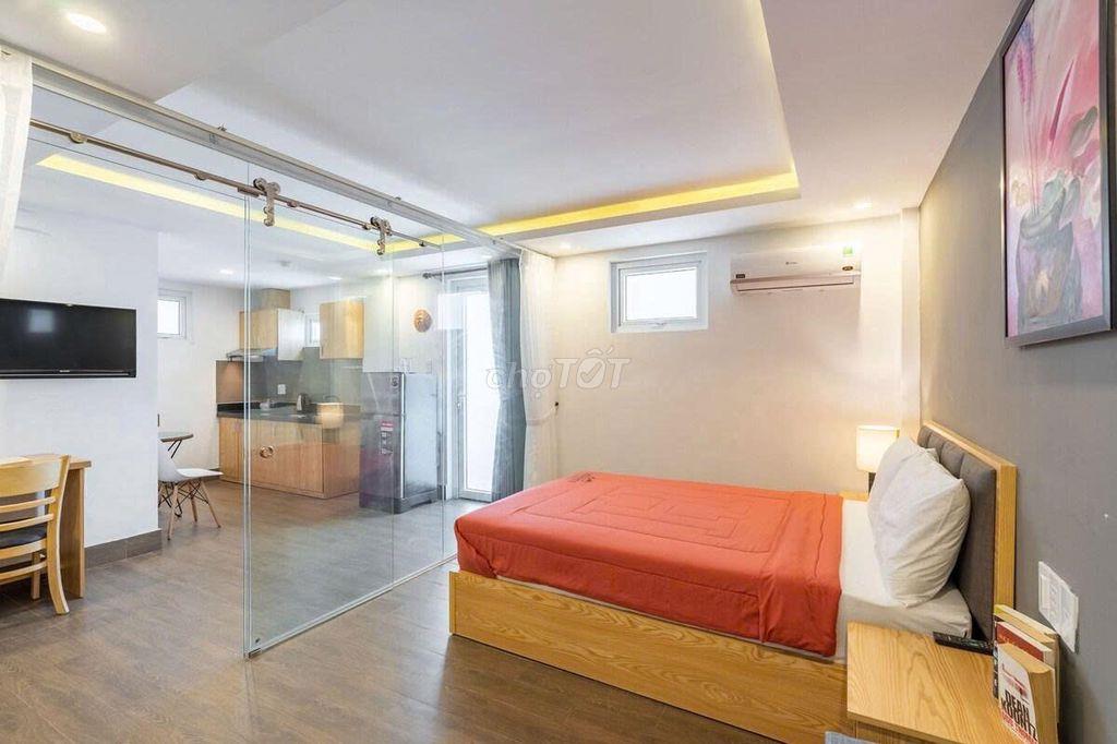 Cần cho thuê tòa căn hộ 6 tầng 17 phòng đường Mỹ Đa Đông 12, P. Mỹ An