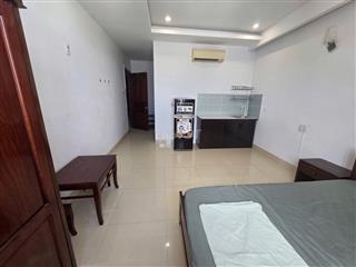 Cần cho thuê tòa căn hộ 9 tầng 48 phòng đường Nguyễn Tất Thành