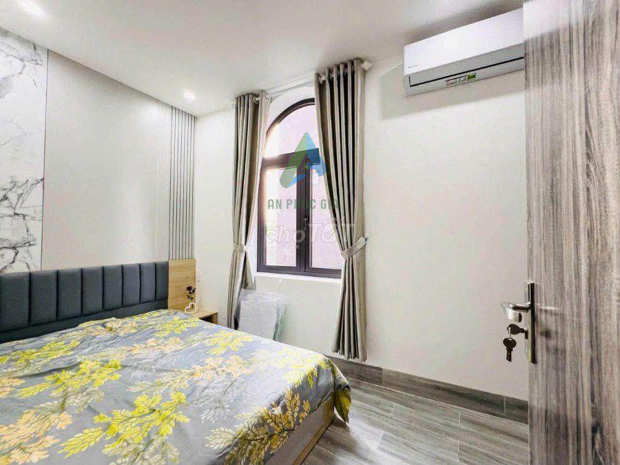 Cần cho thuê nhà 3 tầng đường Thái Thị Bôi, Thanh Khê full nội thất
