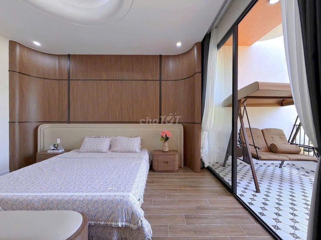 Cần cho thuê nhà đẹp 3 tầng đường Thanh Lương 18, Hòa Xuân 