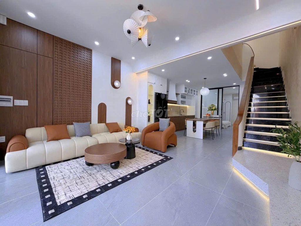 Cần cho thuê nhà đẹp 3 tầng đường Thanh Lương 18, Hòa Xuân 
