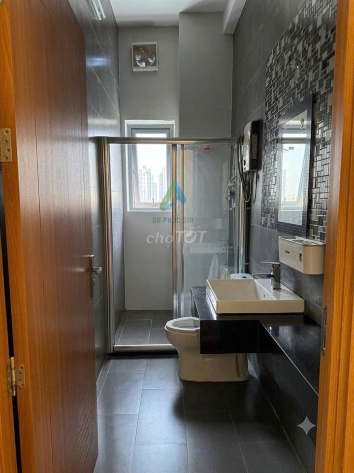 Cần cho thuê nhà 2 tầng đường Khuê Mỹ Đông 7. P.Ngũ Hành Sơn