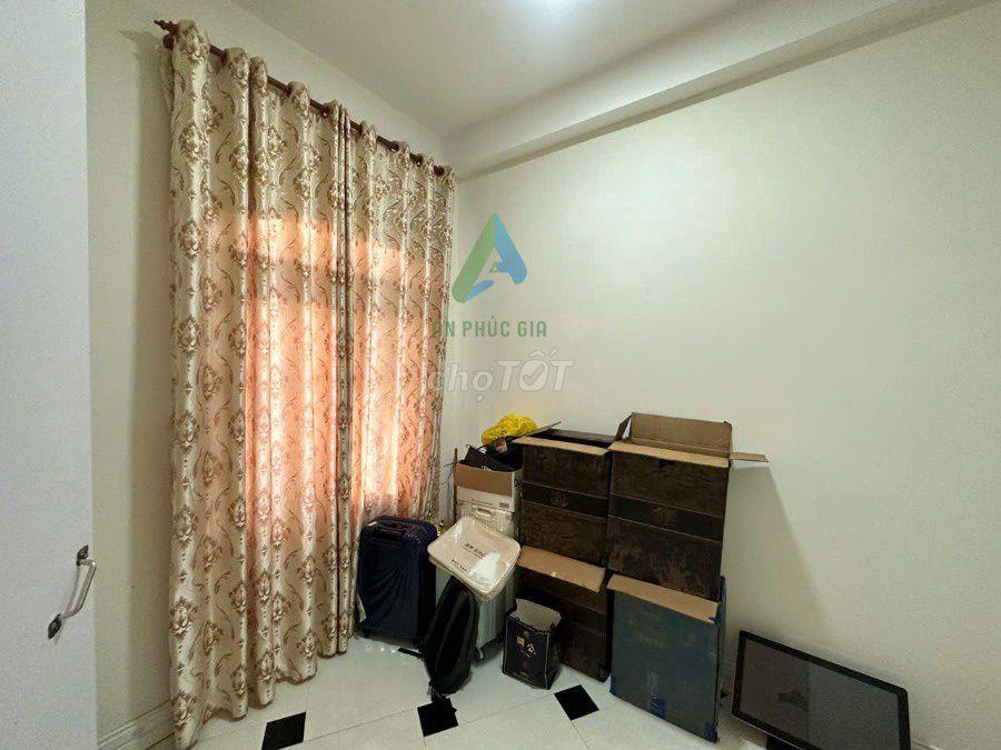 Cần cho thuê nhà 3 tầng đường Bằng Lăng 1, Sơn Trà full nội thất