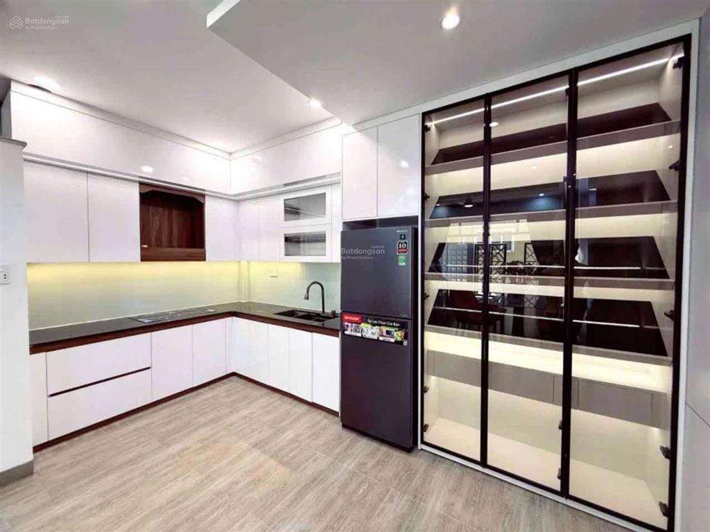 Bán nhà phố 3 tầng, đường ô tô trưng nữ vương, đà nẵng