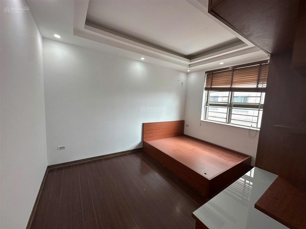 Sđcc, căn góc, tầng trung, 70m 2n2wc, tòa ct4 kđt xa la, hà đông. nhỉnh 4,1 tỷ.  0837 123 ***