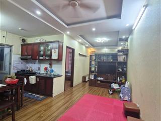 Hơn 3 tỷ, bán gấp căn góc 70m2, 2pn, 2wc, sổ hồng lâu dài. ban công đông nam kđt kiến hưng, hà đông