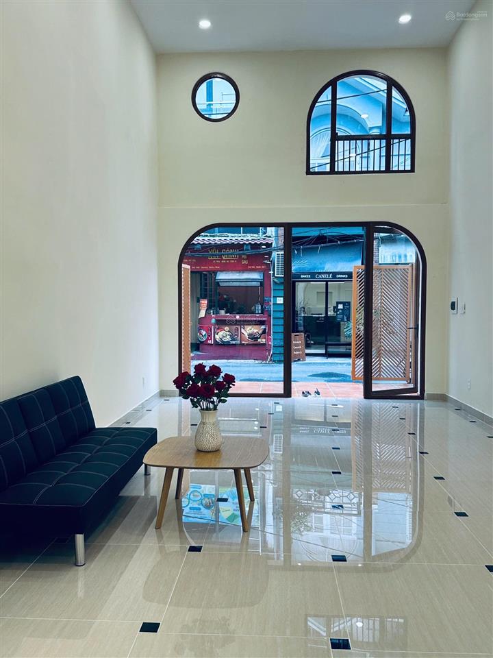 Bán nhà đường 54, dt 160m2 trung tâm thảo điền cách sông sài gòn 20m, giá 29,9 tỷ