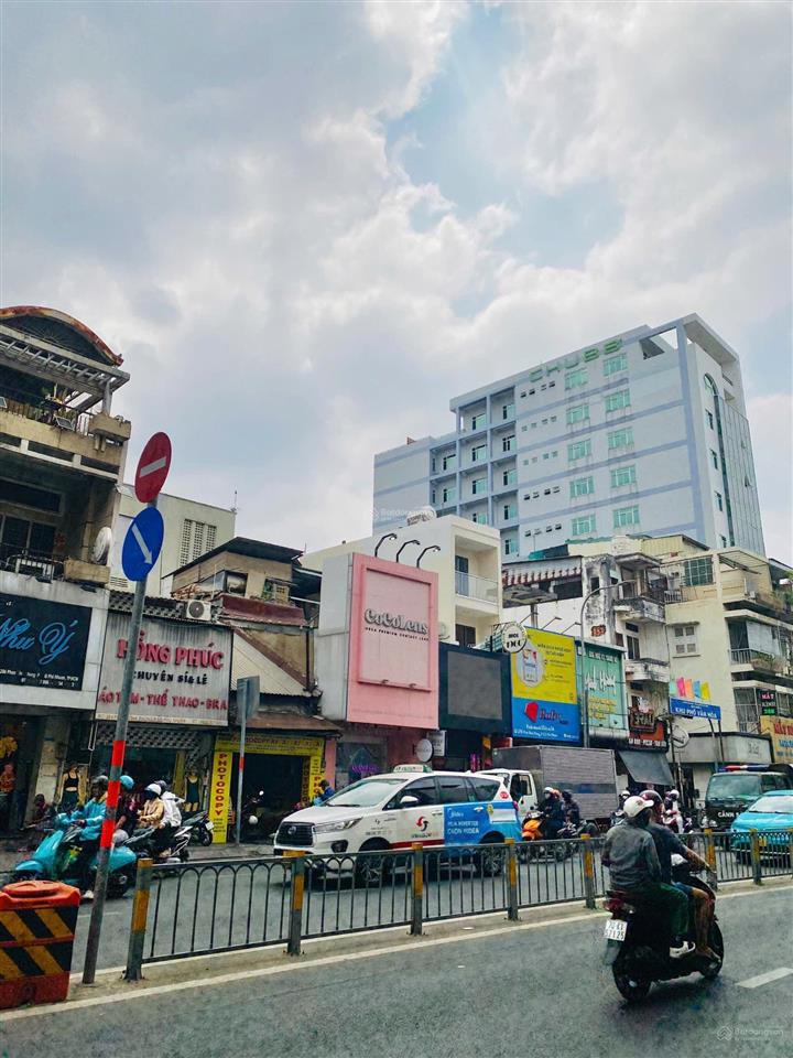 Bán nhà mt phan đình phùng phú nhuận 3.7x15=56m2 ngay sát q1 có hđt 18tr/tháng