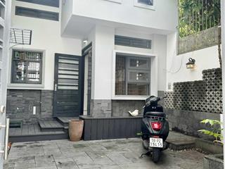Nhà hxh 10 phan văn trị bình thạnh dt4.8x19=91m2 có hđt18tr/tháng