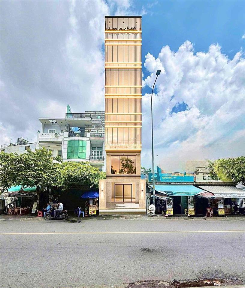 Cần Bán Gấp Nhà Mặt Tiền Nơ Trang Long ,GPXD 6Tầng