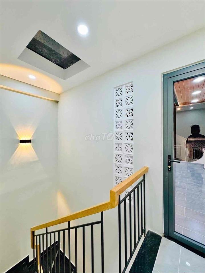 Bán Nhà Hẻm Xe Hơi Bùi Đình Tuý .45m2 Đất x 3Tầng Full Mới