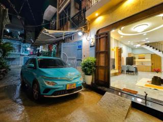 Bán Nhà Hẻm Xe Hơi Bùi Đình Tuý .45m2 Đất x 3Tầng Full Mới