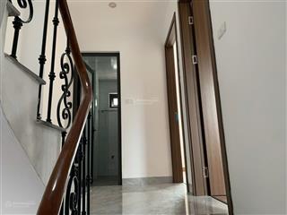 Chủ gửi bán nhanh căn nhà 35m 3 tầng tại an phú  chúc sơn gần đường ô tô, gần trung tâm thị trấn